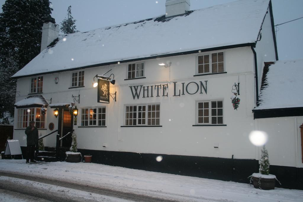 The White Lion Inn Hampton-in-Arden Dış mekan fotoğraf